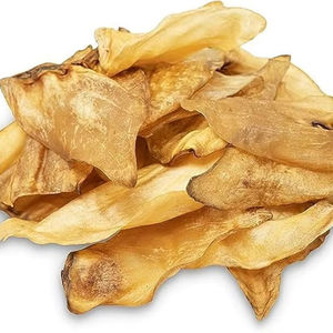 Friandises à mâcher naturelles et biologiques pour chiens, riches en protéines, en forme de mini-bâtonnets tressés et d'oreilles de bœuf séchées - Product Image 3