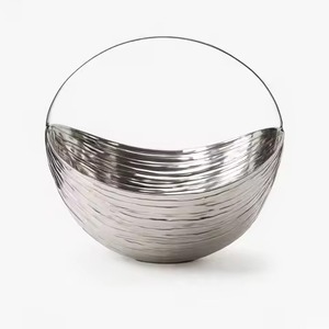 Bol de service au design unique, support en fil métallique noir, pour comptoir de cuisine, rangement de fruits frais - Product Image 2