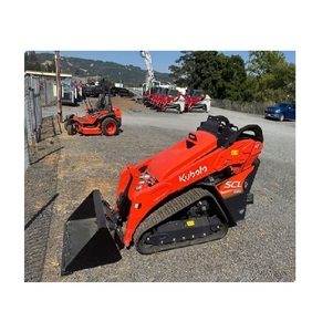 Compre la cargadora compacta Kubota SCL1000 a un precio asequible, confiable y diseñada para levantar, cargar, excavar y realizar operaciones diarias. - Product Image 5