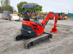 Miniexcavadora Kubota Modelo U25S en Buen Estado, 2.5 Toneladas – Peso: 5,500 lbs, Potencia del Motor: 20.9 HP - Product Image 3