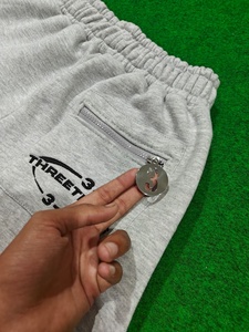 Chándal de felpa 100% algodón con bordado desgastado y cremallera personalizada, sudadera holgada con puños y capucha con cremallera para hombre - Product Image 4