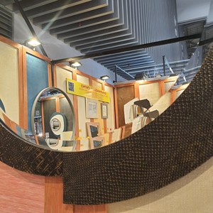 Miroir rond vintage en crocodile modèle DPC 463 personnalisé pour chambre à coucher et salon, matériau MDF, fabriqué au Vietnam, OEM/ODM, utilisation domestique bienvenue - Product Image 5