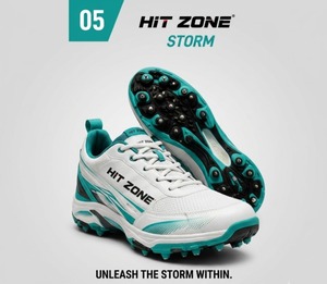 รองเท้าคริกเก็ต HIT ZONE Tournament รุ่นพรีเมียม ทนทาน เย็บสองชั้น ออกแบบมาเพื่อความมั่นคงและความเร็ว - Product Image 1