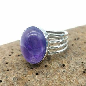Bague en argent 925 avec améthyste ovale, pierre violette, bague statement, cadeau chrétien pour elle ou lui - Product Image 2