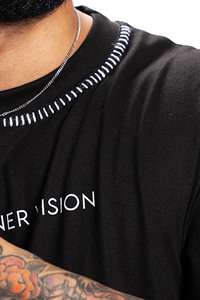 เสื้อยืดผู้ชายสีดำลายกราฟิกมินิมอล ลายพิมพ์ Stunner Vision ทรงโอเวอร์ไซส์ ผ้าฝ้าย เสื้อยืดลำลอง สตรีทแวร์ แขนสั้น เสื้อฤดูร้อน เนื้อผ้านุ่ม - Product Image 5
