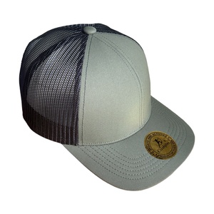 Gorra Trucker Cashiba CA009 Transpirable e Impermeable con Malla Trasera, Ajustable con Cierre a Presión para Actividades al Aire Libre, Hecha en Vietnam - Product Image 4