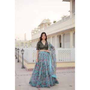 Soie russe avec impression numérique Lehenga Choli - Product Image 4