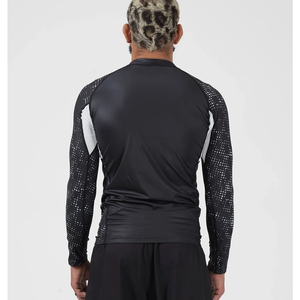 Camiseta de Protección Solar Personalizada para Hombre, Transpirable, de Secado Rápido, Manga Larga, con Logotipo Personalizado en la Parte Delantera, Servicio OEM, para Natación - Product Image 3