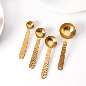 Ensemble de cuillères à mesurer en cuivre, 4 pièces, finition martelée, manche long, outils de cuisine, lavage à la main uniquement, cuillère à mesurer durable - Product Image 3
