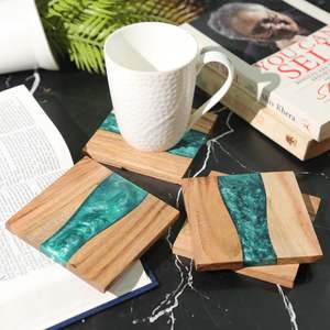 Juego de Posavasos de Resina de Madera Premium, Posavasos de Madera Estilo Rústico para Bebidas, Posavasos Cuadrados, Posavasos Perfectos para Tazas, para Escritorio y Cocina - Product Image 3