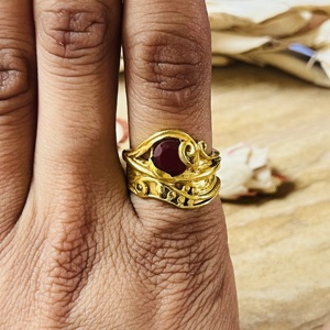 Bagues Statement au Design Unique, Bandes en Laiton Style Bohème pour Femmes, Bague en Onyx Plaqué Or 18 carats Motif Vague Tribale pour Vente en Gros/OEM/ODM - Product Image 6