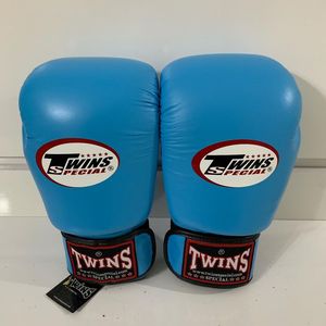 Guantes de Entrenamiento Profesionales para Kick Boxing y Muay Thai, Cierre Ajustable, Transpirables, Absorben la Humedad, Protección UV, PU RL-BG-196 - Product Image 1