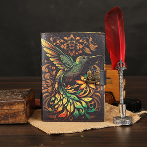 Hermoso Cuaderno de Cuero A4 Hecho a Mano con Diseño Vibrante de Colibrí en Relieve, Páginas Ecológicas para Dibujar, Ideal para Regalo - Product Image 2