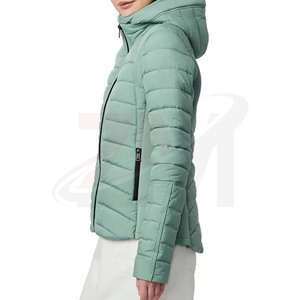 Veste d'hiver chaude style puffer, veste streetwear pour femme, fabriquée au Pakistan, veste respirante style puffer - Product Image 3