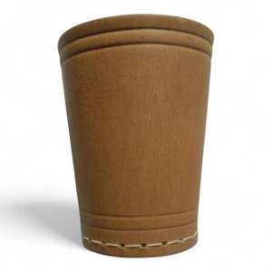 Gobelet à dés en cuir naturel gravé, durable, avec couleur et taille personnalisables - Product Image 5