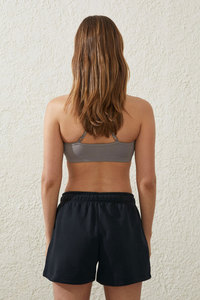 Pantalones Cortos Deportivos para Mujer con Cintura Alta, Sin Costuras, Efecto Scrunch Butt, para Ciclismo, Yoga, Running, Fitness, Transpirables, con Logotipo Personalizado, Venta al Por Mayor OEM, MOQ Bajo - Product Image 3