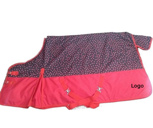 Manta para Caballos Impermeable de Calidad Premium 600D de Kanpur, India, con Costuras Selladas Profesionalmente y Ripstop, con Cinturón Cruzado en la Parte Inferior - Product Image 1