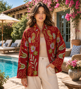 Veste en velours rouge brodée à la main |   Vêtements de créateur bohèmes Suzani floraux - Product Image 1