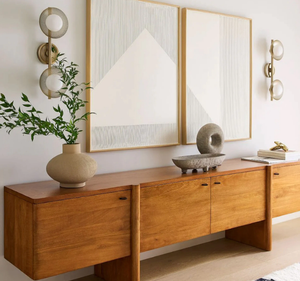 Meuble TV moderne en teck massif avec double porte de rangement, étagère ouverte et console multimédia minimaliste en bois - Product Image 4