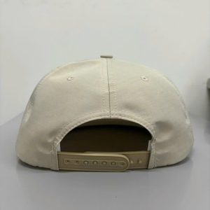 Casquette Snapback 5 Panneaux Beige Personnalisée avec Logo Brodé en 3D, Légère, Protection UV, en Nylon Haute Performance - Product Image 5