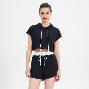 Conjunto de Dos Piezas Personalizado de Ropa Urbana para Mujer, Sudadera y Pantalones Cortos Deportivos, Conjunto de 2 Piezas para Mujer - Product Image 2