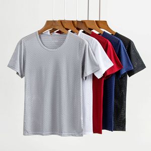 เสื้อยืดคอกลมแขนสั้นผ้าฝ้ายถัก 100% สำหรับผู้ชาย ออกแบบโลโก้ตามสั่ง OEM ทรงปกติ ใส่สบาย ระบายอากาศได้ดี แห้งเร็ว เหมาะสำหรับฤดูร้อน - Product Image 1