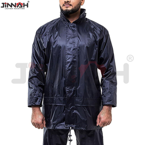 Veste de pluie imperméable de qualité supérieure pour hommes adultes, design premium, avec les meilleurs matériaux et la dernière tendance en matière de vestes de pluie pour hommes - Product Image 4