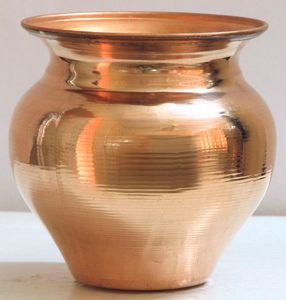 Lota de Latón/Cobre de Primera Calidad para Rituales Religiosos Hindúes, Kalash de Latón para Pooja - Product Image 2