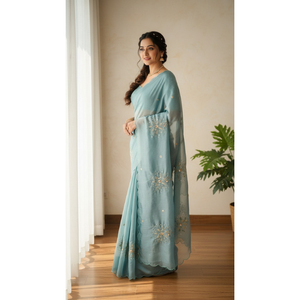 Sari brodé floral bleu clair de qualité supérieure – Georgette douce pour mariage et occasions festives - Product Image 1