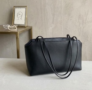 Sac à main en cuir pour femme, bandoulière confortable pour une utilisation toute la journée - Product Image 2
