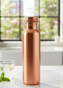Bouteille de luxe en cuivre pour une hydratation avancée, réutilisable, écologique, favorisant le stockage d'eau propre, pour une routine de bien-être, grande taille - Product Image 2