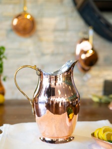 Pichet vintage en cuivre avec bec verseur et poignée en acier inoxydable pour boissons, idéal pour les fêtes, design métallique durable - Product Image 3