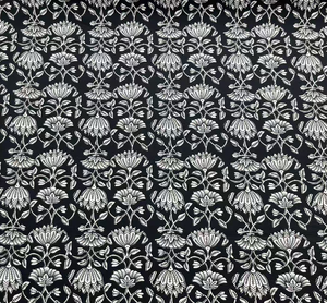 Tissu en coton uni noir et blanc tissé 100 GSM, motif floral en forme de vigne, textile indien fait main pour vêtements féminins - Product Image 1