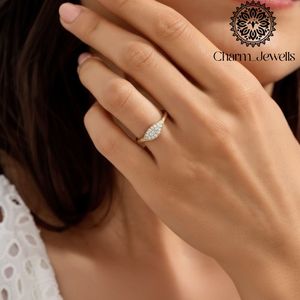 Bague de fiançailles Charm_Jewells en moissanite taille coussin, or massif 18 carats, sertie à griffes, luxe classique pour femme, certifiée IGI, argent - Product Image 6