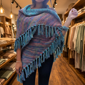 <span class=keywords><strong>Scialle</strong></span> da Donna in Misto Lana Fine di Alpaca Multicolore <span class=keywords><strong>con</strong></span> <span class=keywords><strong>Frange</strong></span> per Tutte le Stagioni - Product Image 2
