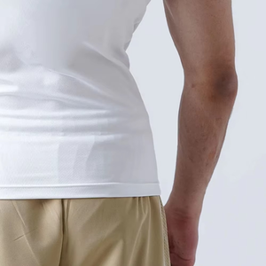 T-shirt de sport personnalisé à manches courtes pour hommes, 100 % coton, respirant, idéal pour la course à pied et la musculation, vente en gros - Product Image 2