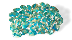 Cristales Sueltos de Crisocola Azul Natural de 20mm-35mm, Pulidos y Lisos para la Elaboración de Joyería - Product Image 6