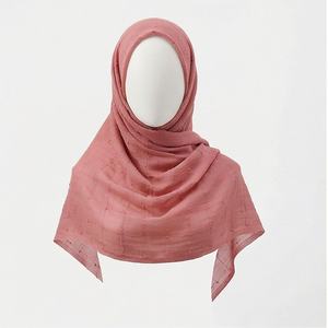 Nuevos chales de pashmina a cuadros lisos de otoño, pañuelos para la cabeza con borlas de color monocromático personalizado para mujeres, turbante suave de primera calidad. - Product Image 1