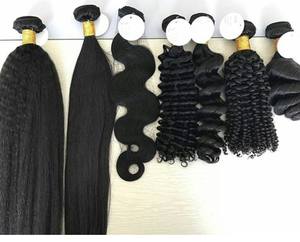 Nous proposons des cheveux 100% naturels, non traités, à cuticules alignées, provenant d'un seul donneur, avec des pointes épaisses et saines, au prix d'usine de gros. - Product Image 3