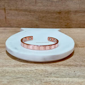 Bracelets en aluminium magnétiques pour l'arthrite, style viking, manchette de guérison, bracelets en soie, style religieux, impression numérique polie - Product Image 1