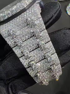 Reloj de Diamantes Moissanite para Hombre, Estilo Premium, Reloj de Pulsera Analógico de Cuarzo para Uso Diario y de Regalo, Reloj de Pulsera para Ocasiones Casuales y Formales - Product Image 3