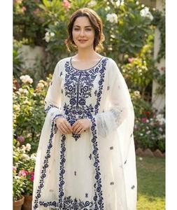 Impresionante Traje Elegante Indio en Rayón y Algodón con Bordado para Fiestas y Uso Casual para Mujer - Product Image 1