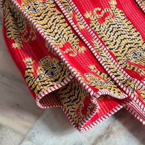Sac fourre-tout en coton imprimé tigre rouge, style bohème, design à panneaux ouverts, sac de shopping toutes saisons - Product Image 4