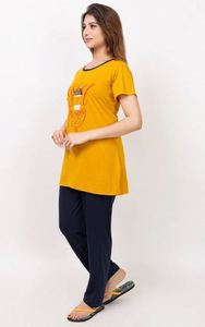 Ensemble pyjama en coton pour femmes, manches courtes, col imprimé, motif géométrique, haut jaune, pantalon bleu marine, taille élastique, vêtements de nuit décontractés - Product Image 3