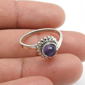 Anillo de Plata de Ley 925 Oxidada en Oferta con Gema de Amatista Natural de Corte Redondo Brillante, Diseño Personalizado, Joyería Bohemia - Product Image 4