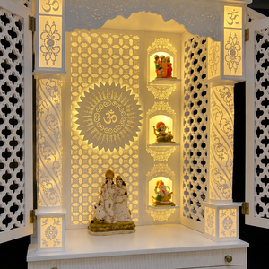 Mandir Traditionnel Blanc de Luxe Fait Main Nouvelle Vision pour la Maison avec Lumières LED, Armoire de Rangement en Bois, Unité de Pooja Designer - Product Image 5