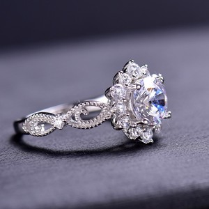 Luxury Romantic Flower Shape Diamond Ring S925 Silver Vintage Wedding Engagement Ring IGI Certified VVS Diamond Fine Jewelry - Product Image 3