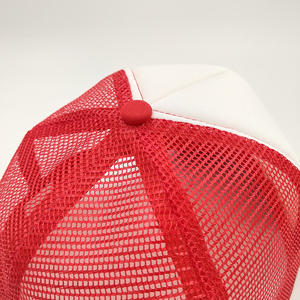 Casquette Trucker en Maille Rouge et Blanche Personnalisable, Casquette Snapback 5 Panneaux en Mousse de Haute Qualité pour Hommes et Femmes, Casquette de Baseball Vierge avec Logo Personnalisé - Product Image 5