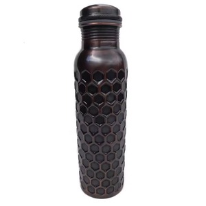Bouteille d'eau en cuivre pur de qualité supérieure, vaisselle ayurvédique pour la cuisine et la table, vente en gros abordable en provenance d'Inde - Product Image 4
