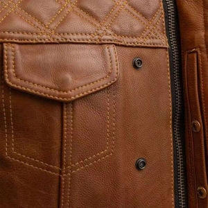 Matériaux de qualité supérieure en gros pour gilet en cuir pour homme, gilet en cuir véritable vieilli pour motard - Product Image 6